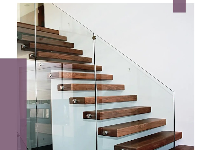 Стеклянные перила для лестницы в Щербинке от 14764 руб.