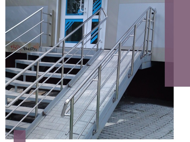 Пандус на крыльцо под ключ в Щербинке: монтаж и изготовление